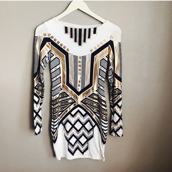 Arden B Dresses & Skirts - Arden B Gold Black White LongSleeve openback Dress